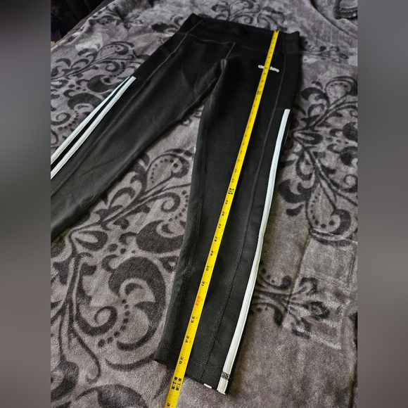 Adidas Women Size Medium White Striped Black Leggings Workout Tights Pant Pocket - Picture 6 of 9